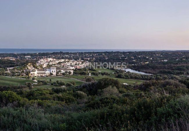 Panoramic Sea and Golf-view Land in Sotogrande Cádiz 8
