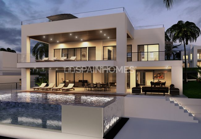 Marbella'da Açık Manzaralı Müstakil Villalar 8
