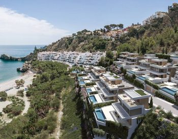 Stylish Beachfront Houses with Private Pools in Granada Almuñecar 3