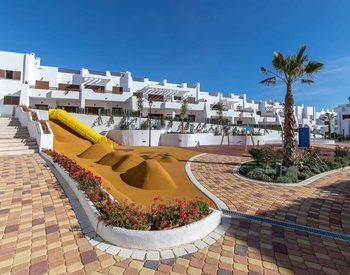 Almeria’da Ferah Teraslı Doğal Işık Dolu Daireler 2
