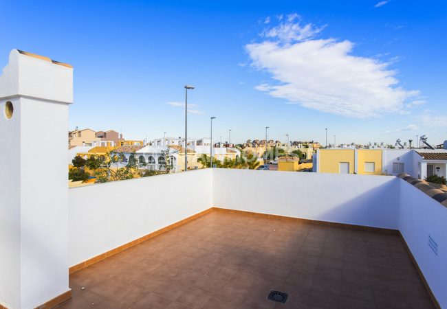 Ready to Move Semi-detached Country House in Murcia 4
