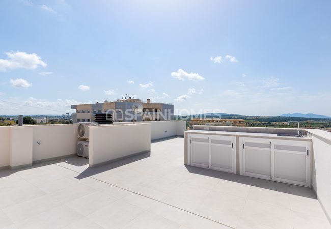 Well Located Detached Villas in Benijofar, Alicante 9