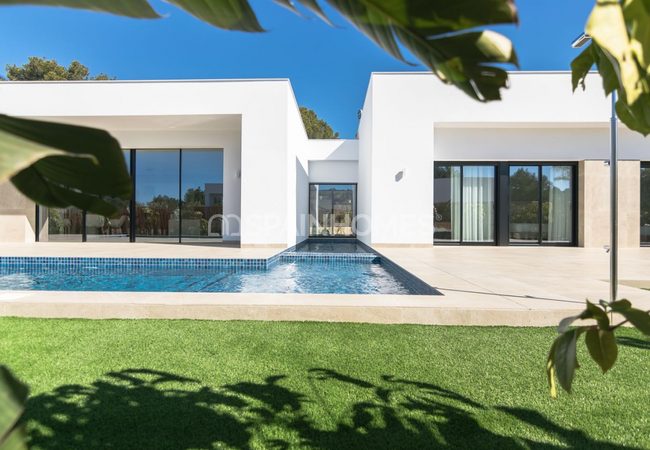 Jávea Costa Blanca’da Doğa İle İç İçe Müstakil Villa 2
