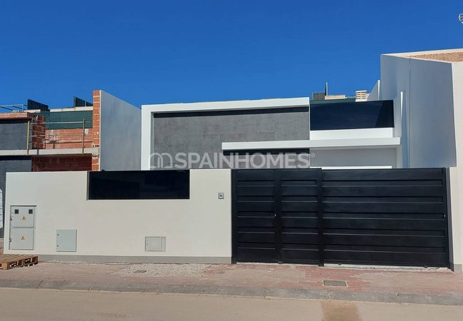 Contemporary Bungalows with Private Pools in Roldán, Murcia 3