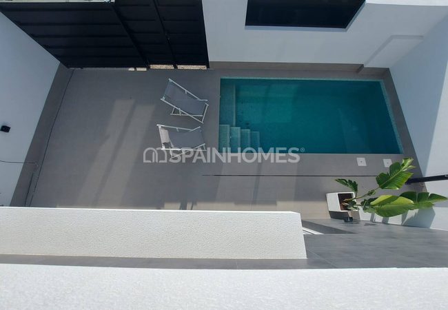 Contemporary Bungalows with Private Pools in Roldán, Murcia 1