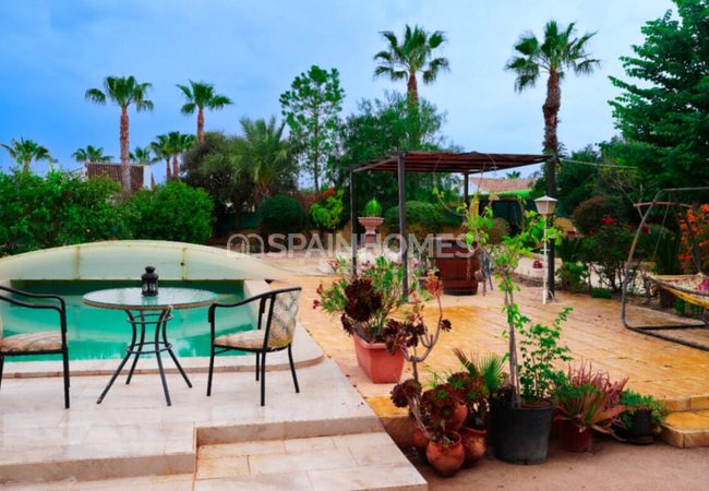 Detached Ready-to-move House with Swimming Pool in Murcia 5