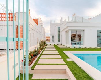 Murcia Los Alcázares'te Havuzlu ve Otoparklı 3 Odalı Villalar 2