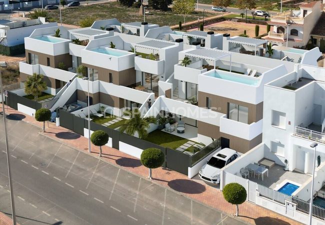 San Pedro Del Pinatar'da Özel Havuzlu Daireler