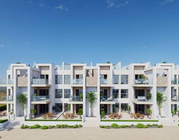 2 and 3-bed Flats with Golf View in Los Alcázares 2