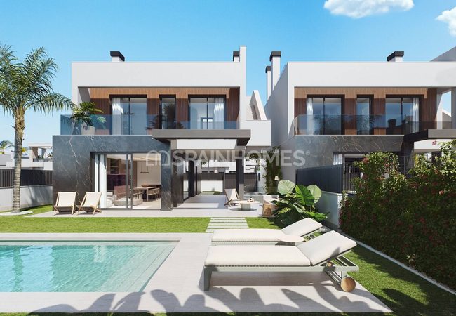 Torre-pacheco'da Denize Yakın Özel Havuzlu Müstakil Villalar 1