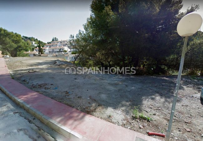 Affordably Priced Residential Plot Development in Benalmádena 2
