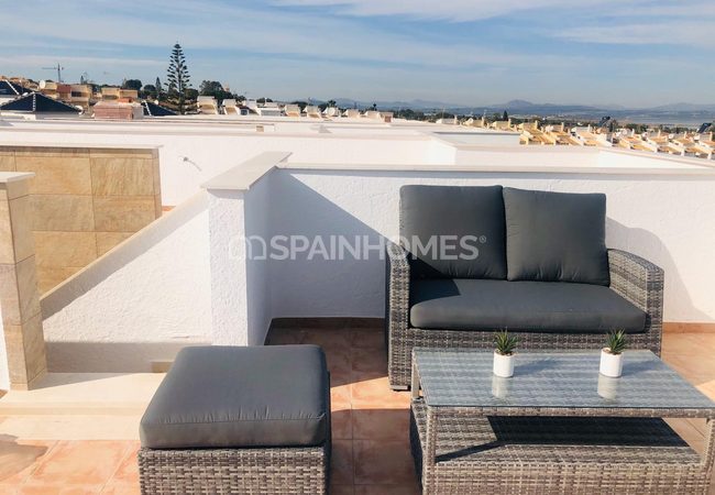 Ready Townhouses Next to the Salt Lake in Torrevieja, Alicante 6