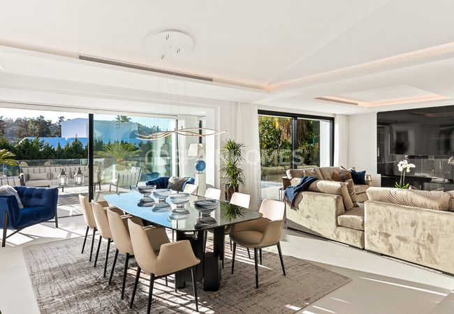 Marbella'nın Gözde Konumunda Eşsiz Müstakil Villalar 21
