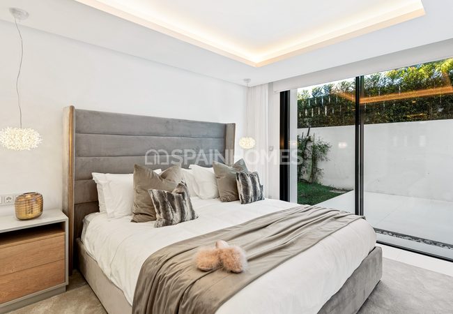 Marbella'nın Gözde Konumunda Eşsiz Müstakil Villalar 26