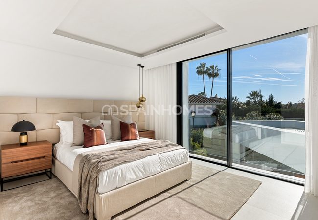 Marbella'nın Gözde Konumunda Eşsiz Müstakil Villalar 29