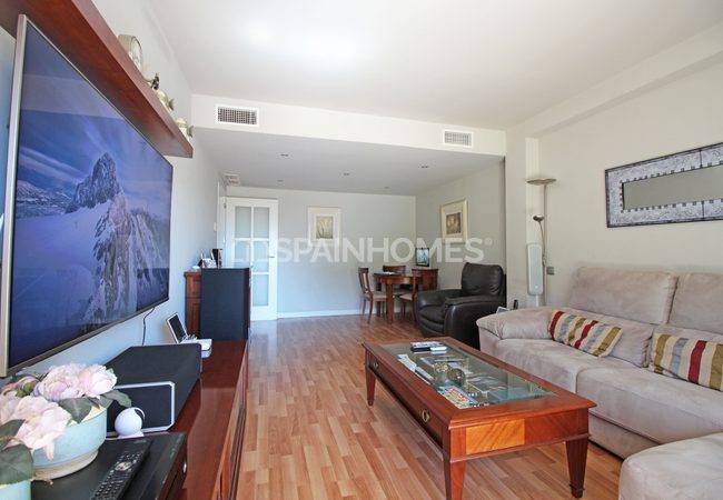 Strategically Located Ground Floor Apartment in Benalmadena 12