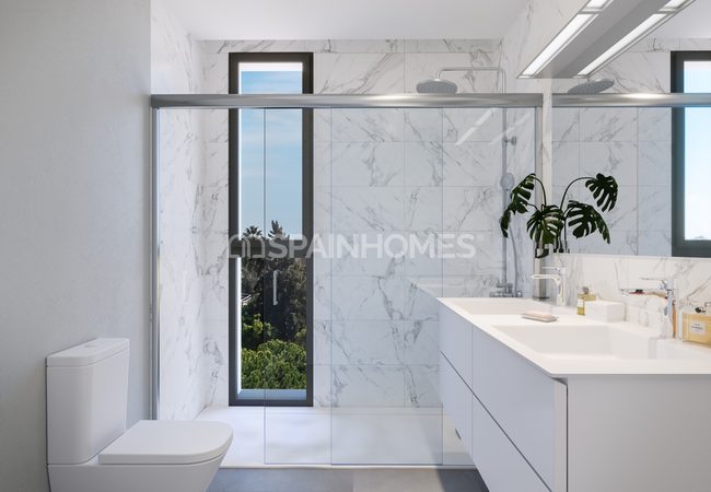 Well-located Stylish Townhouses Near Beach in Velez-malaga 5