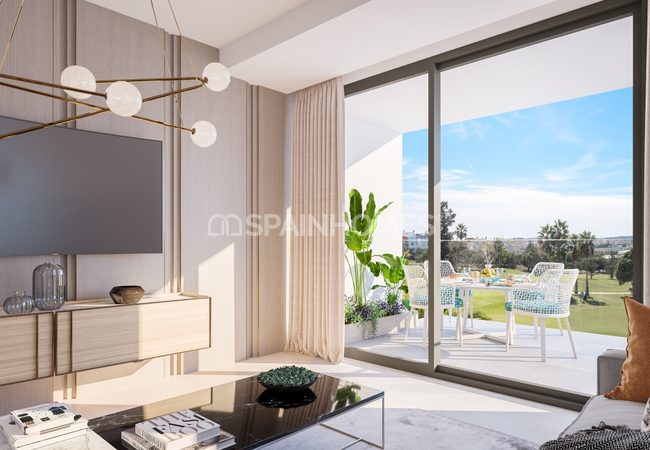Well-located Stylish Townhouses Near Beach in Velez-malaga 6