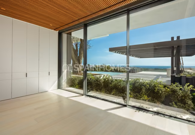 Exklusiv Golfvilla Med Infinitypool I Benahavis 22