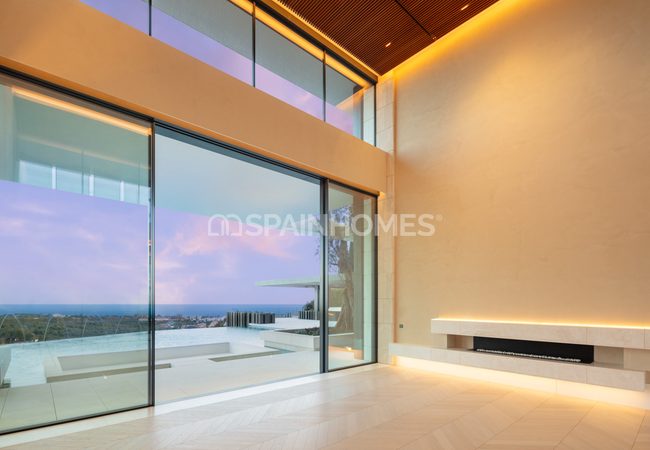 Exclusive Golf Villa with Infinity Pool in Benahavis 32