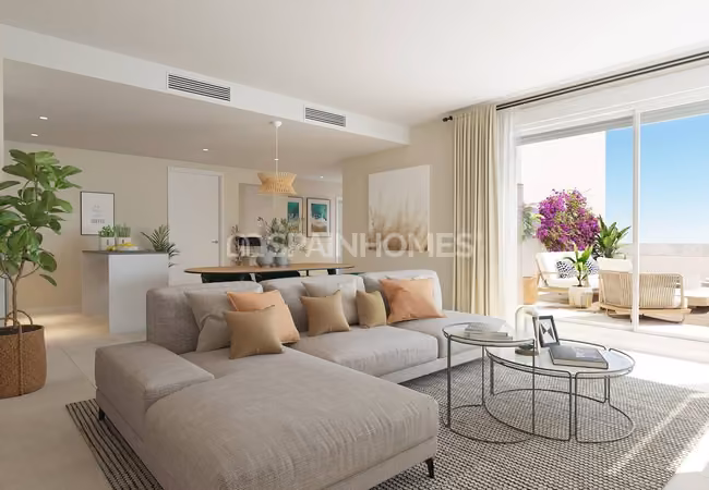 Low Maintenance Cost Real Estate in Prima Location in Estepona 11