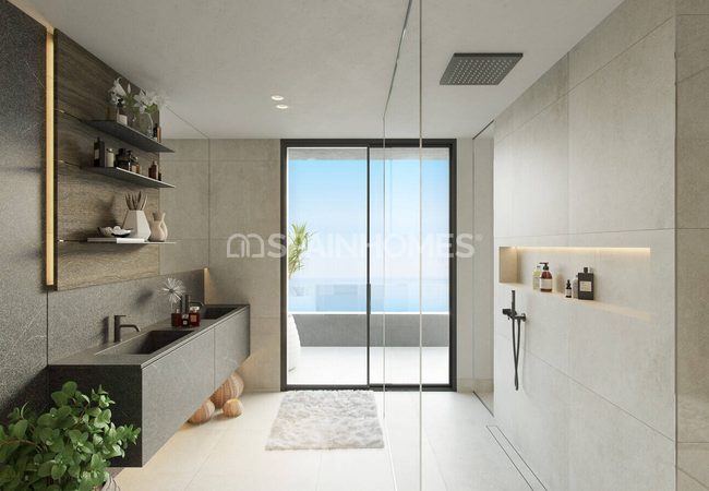 Detaches Sea-view Houses with Pools and Gardens in Málaga 12