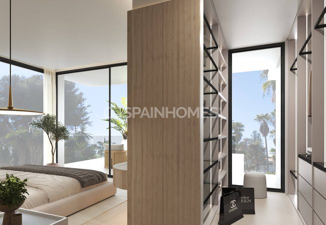 Detached Large Villas Near the Sea in Marbella 20