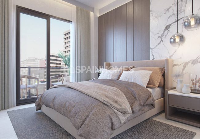 2-bedroom Apartment in a Complex with a Pool in Málaga 8
