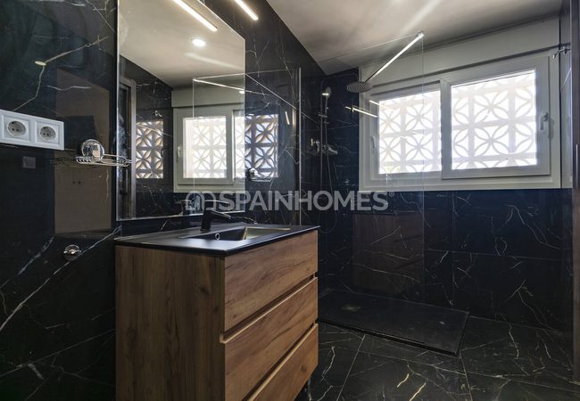 Stylish House with Pool in Montealto Benalmadena 26