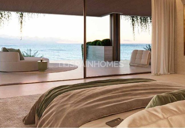 Estepona'da Denize Sıfır Sitede Özel Havuzlu Müstakil Villalar 9