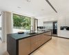 6-bedroom House with Pool and Garden in Benahavís 23