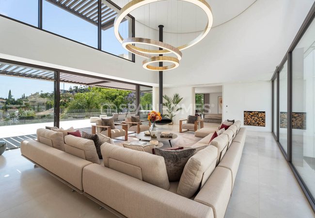 6-bedroom House with Pool and Garden in Benahavís 15