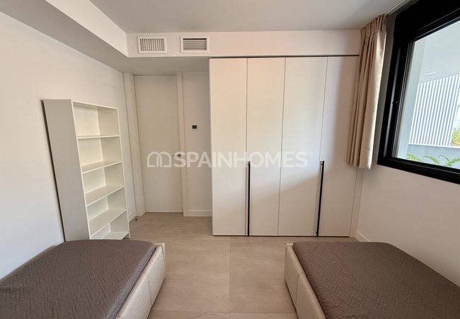 2-bedroom Flat with Panoramic Sea-view in Fuengirola Málaga 32