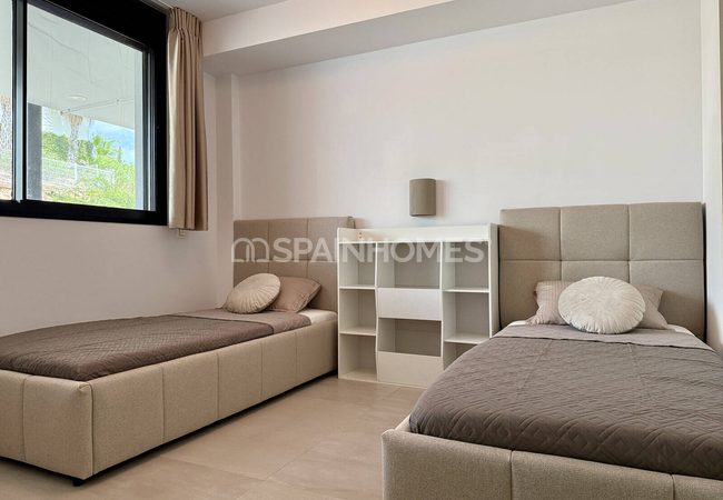 2-bedroom Flat with Panoramic Sea-view in Fuengirola Málaga 31