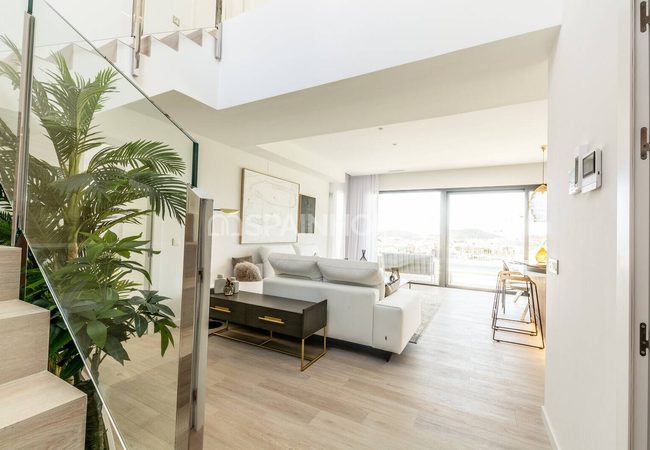 Alicante’de Sahile Yakın Müstakil Villalar 5