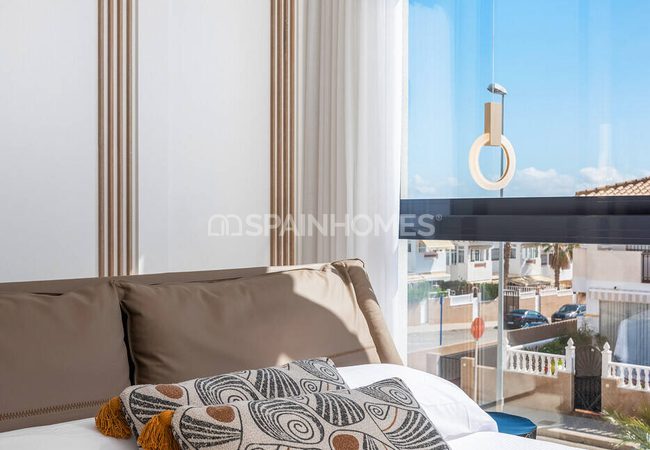Contemporary 4 Bedroom Detached Villas with Solarium in Orihuela 32