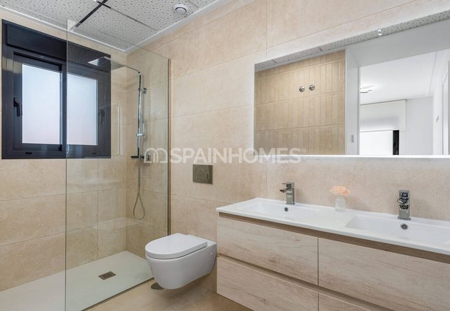 Contemporary 4 Bedroom Detached Villas with Solarium in Orihuela 36