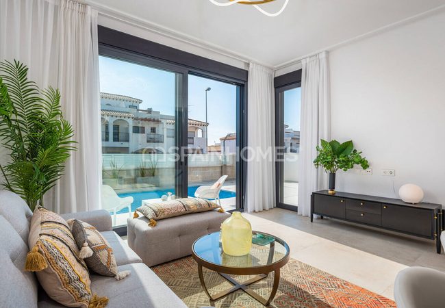 Contemporary 4 Bedroom Detached Villas with Solarium in Orihuela 18