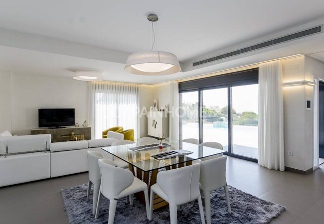 Excellentes Villas Avec Jardin Privé Et Piscine À Orihuela 13