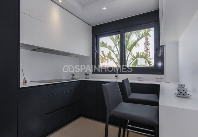 Excellentes Villas Avec Jardin Privé Et Piscine À Orihuela 18
