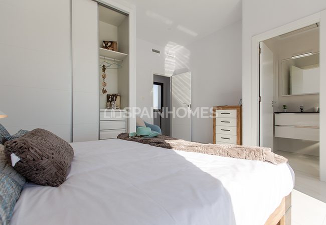 Certified Energy Efficient Houses in Benijófar, Costa Blanca 58