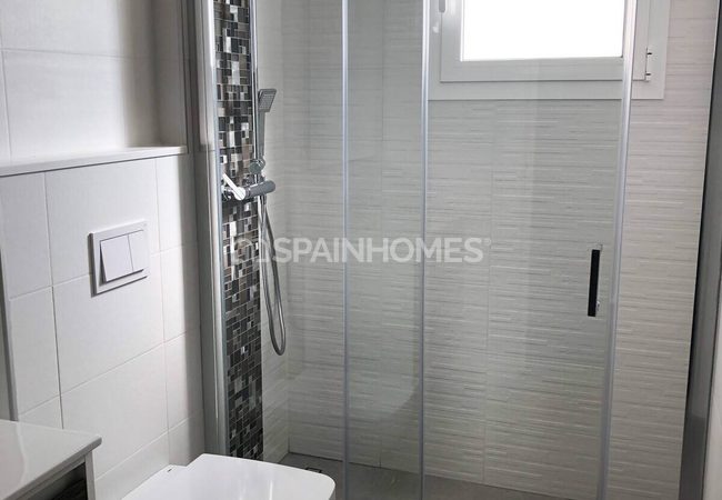 Semi-detached Houses with Private Pool in El Gran Alcant 15