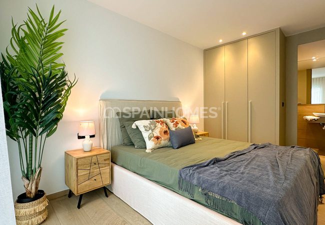Apartments in a Golf Resort with Swimming Pool in Alicante 11