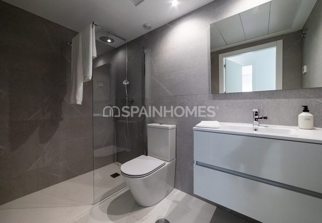 Contemporary Apartments with Storage Room and Garage in Costa Blanca 24