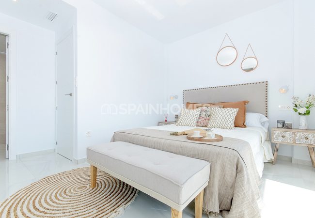 Modern Townhouses in a Stylish Complex in Torrevieja Alicante 20