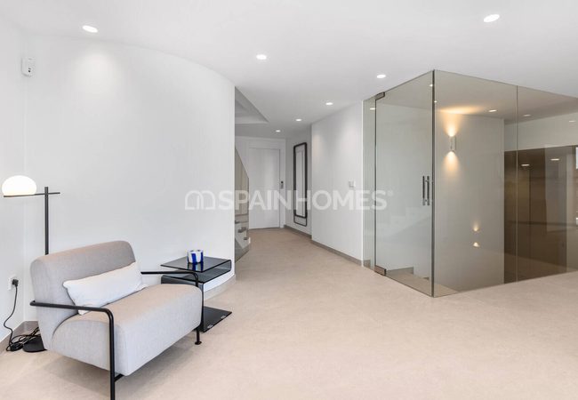Elegant Property with Private Pool in Altea Alicante 6