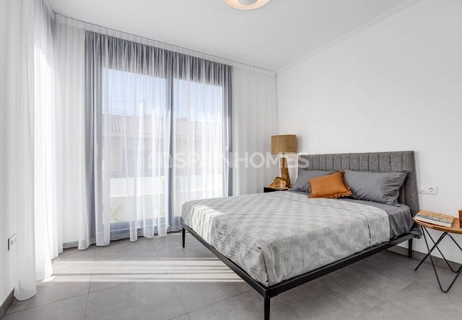 Stylish Villa Within Walking Distance to the Beach in Torrevieja 22