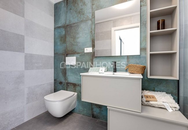Stylish Villa Within Walking Distance to the Beach in Torrevieja 25