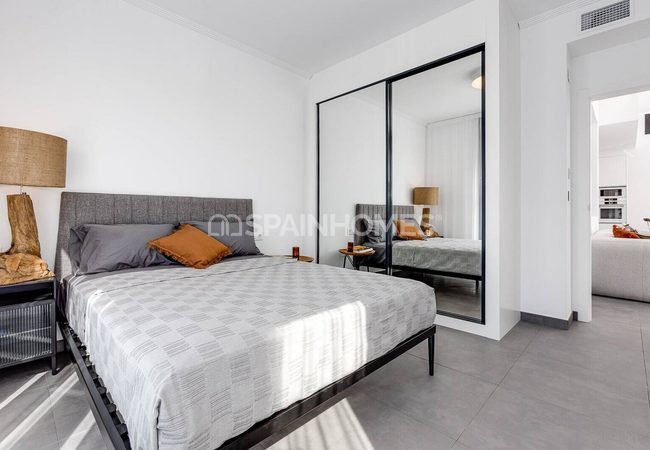 Stylish Villa Within Walking Distance to the Beach in Torrevieja 27