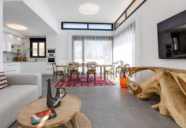 Stylish Villa Within Walking Distance to the Beach in Torrevieja 30